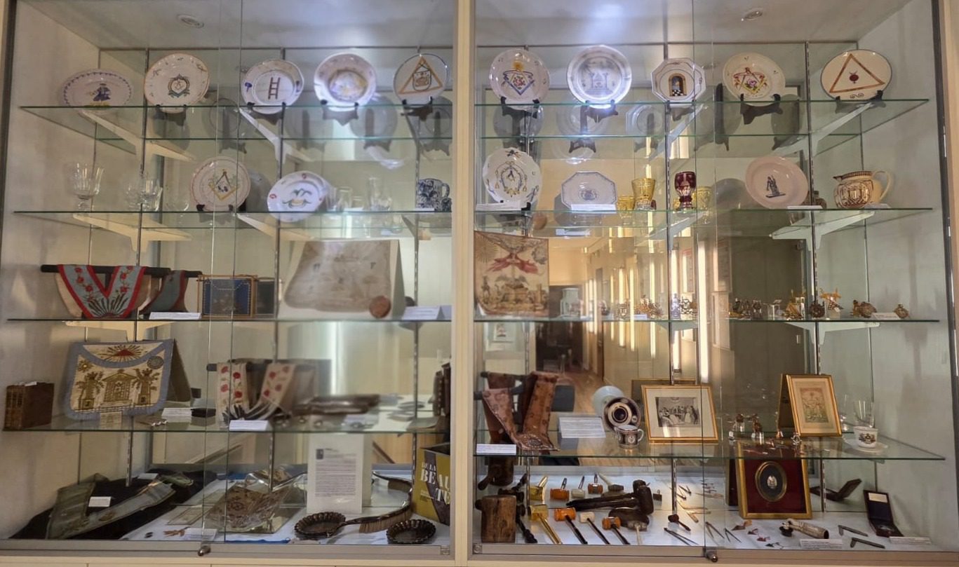 Association des Amies des Archives, des Collections et des Musées ( AAACM) – Gallery 01